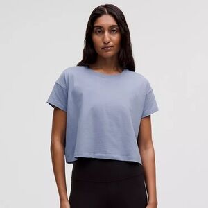 Lululemon Women’s Cates Short Sleeve T-Shirt Blue Willow Size 8 (Medium)